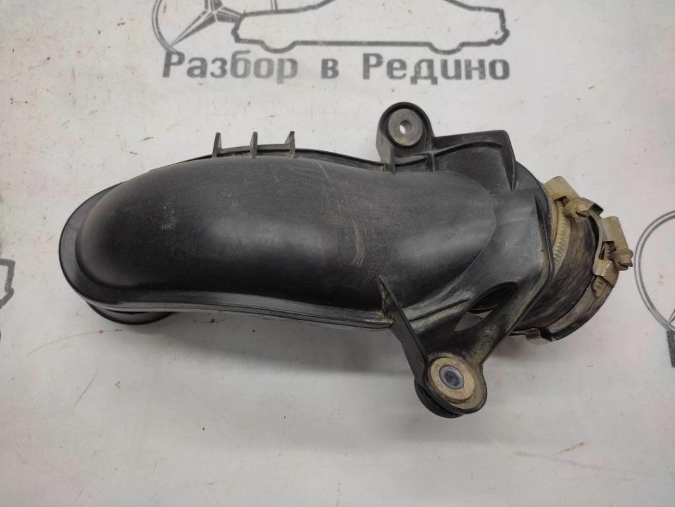 Патрубок интеркулера MERCEDES-BENZ S-класс W221 (2005 - 2009) фото 1 — Разборка Мерседес