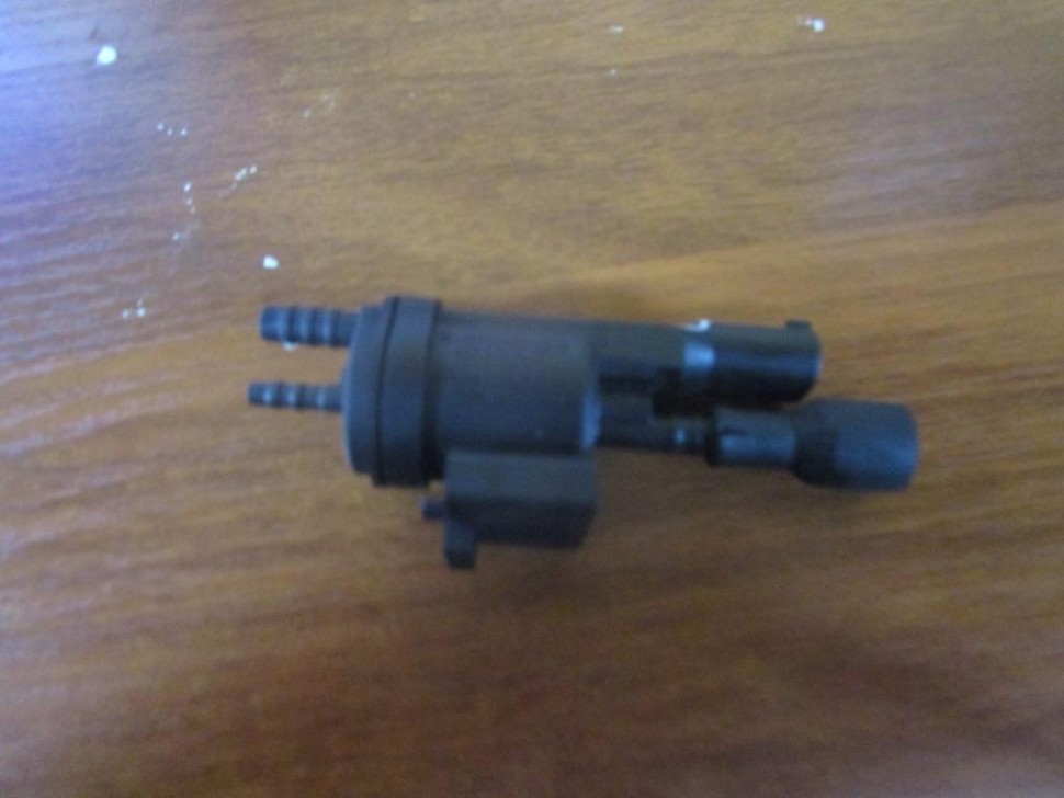 Клапан электромагнитный MERCEDES-BENZ E-класс W212/S212/C207/A207 (2009 - 2013) фото 1 — Разборка Мерседес