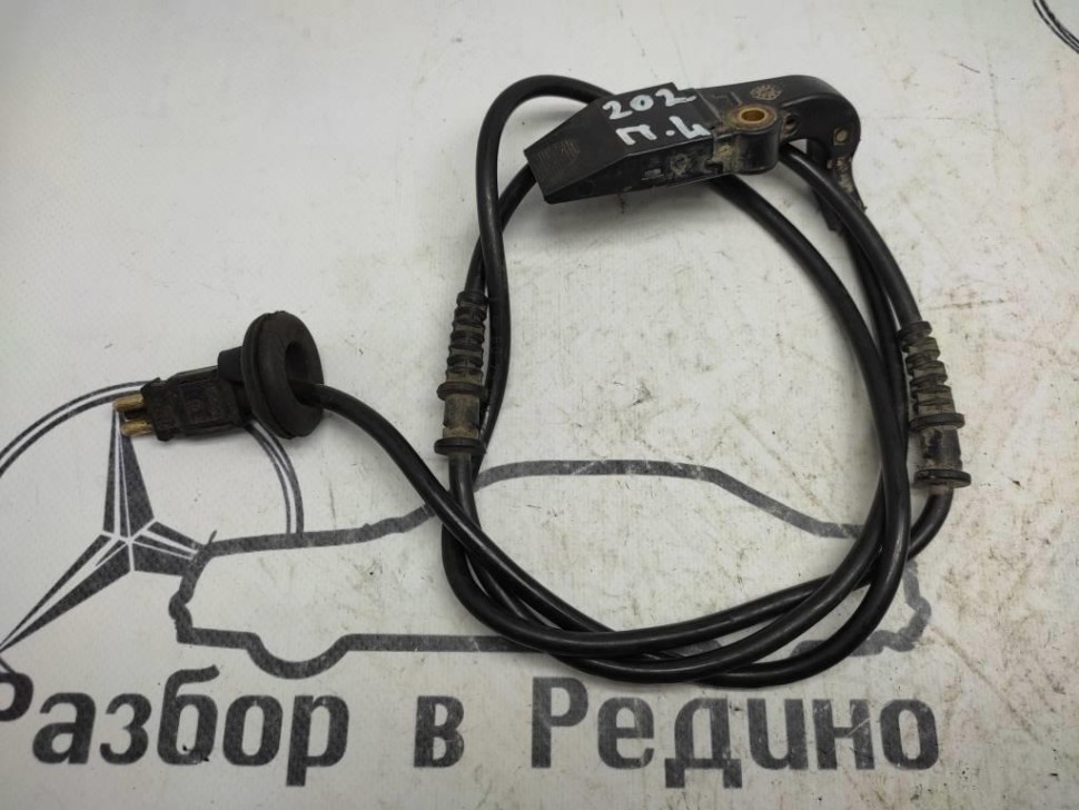 Провод датчика износа тормозных колодок MERCEDES-BENZ C-класс W202/S202 (1993 - 1997) фото 1 — Разборка Мерседес