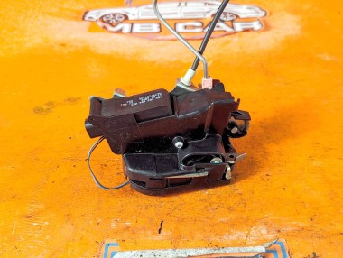 Замок двери передней левой MERCEDES-BENZ V-класс W639 (2003 - 2014) &mdash; Разборка Мерседес