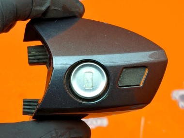 Личинки дверей MERCEDES-BENZ C-класс W204/S204 (2006 - 2011) — Разборка Мерседес