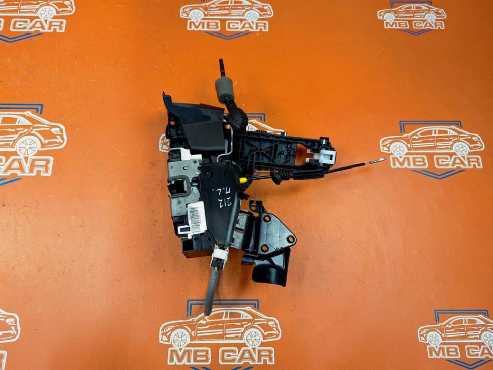 Замок двери передней левой MERCEDES-BENZ E-класс W212/S212/C207/A207 рестайлинг (2013 - 2016) фото 1 — Разборка Мерседес