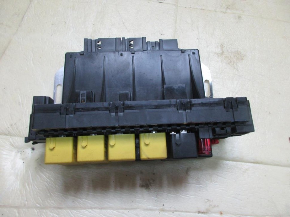 Блок SAM передний MERCEDES-BENZ S-класс W220 (1998 - 2005) фото 1 — Разборка Мерседес