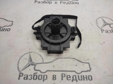 Крепление запаски MERCEDES-BENZ SLK-класс R170 (1996 - 2000) — Разборка Мерседес