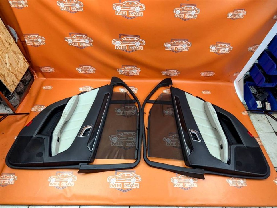 Комплект задних шторок MERCEDES-BENZ E-класс W212/S212/C207/A207 рестайлинг (2013 - 2016) фото 1 — Разборка Мерседес
