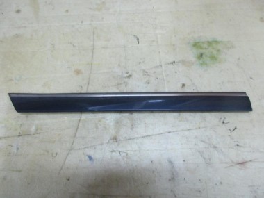 Молдинг двери MERCEDES-BENZ C-класс W203/S203/CL203 (2000 - 2004) — Разборка Мерседес
