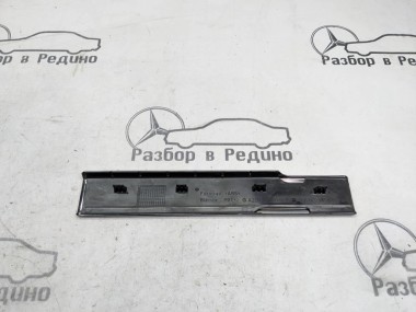 Накладка порога внутренняя MERCEDES-BENZ S-класс W220 рестайлинг (2002 - 2005) — Разборка Мерседес