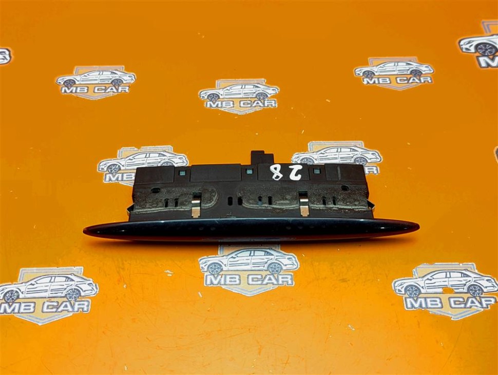 Индикатор парктроника MERCEDES-BENZ R-класс W251 рестайлинг (2007 - 2010) фото 1 &mdash; Разборка Мерседес