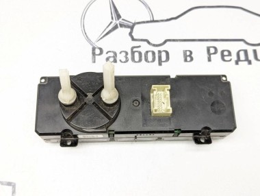Панель управления климатом MERCEDES-BENZ E-класс W210/S210 (1995 - 1999) — Разборка Мерседес