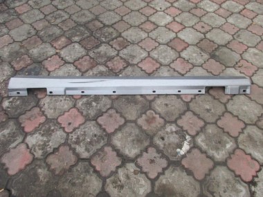 Порог пластиковый правый MERCEDES-BENZ C-класс W204/S204 (2006 - 2011) — Разборка Мерседес