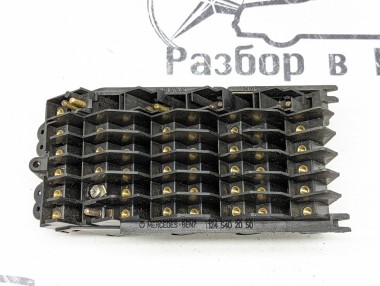 Блок предохранителей MERCEDES-BENZ W124 W124/S124/C124/A124 (1984 - 1993) — Разборка Мерседес