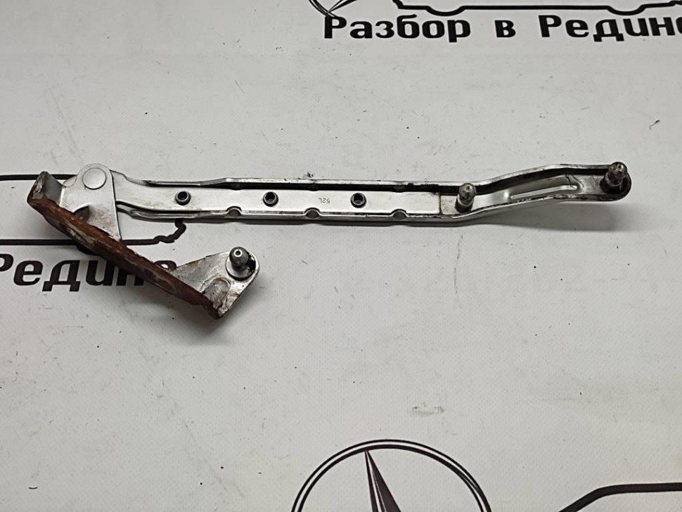 Петля капота MERCEDES-BENZ M-класс W163 рестайлинг (2001 - 2005) фото 1 — Разборка Мерседес