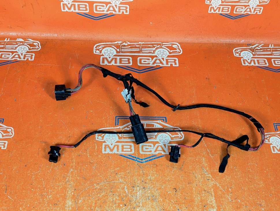 Провод вентилятора MERCEDES-BENZ V-класс W639 (2003 - 2014) фото 1 &mdash; Разборка Мерседес