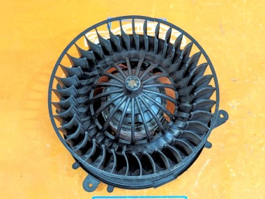 Моторчик печки MERCEDES-BENZ S-класс W220 (1998 - 2005) — Разборка Мерседес