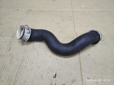 Патрубок радиатора MERCEDES-BENZ E-класс W212/S212/C207/A207 (2009 - 2013) — Разборка Мерседес