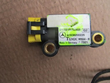 Датчик удара MERCEDES-BENZ M-класс W163 (1997 - 2001) — Разборка Мерседес