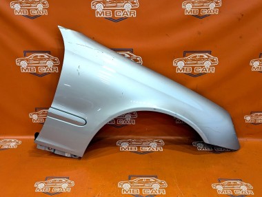 Крыло переднее правое MERCEDES-BENZ C-класс W203/S203/CL203 (2000 - 2004) — Разборка Мерседес