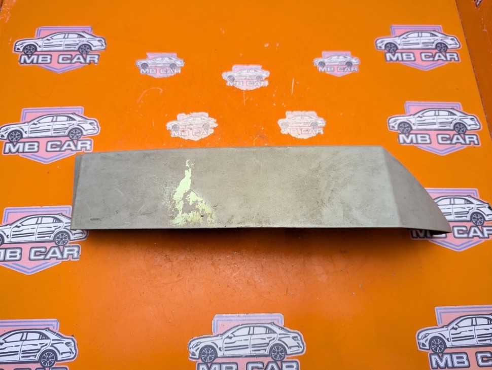 Крышка двигателя декоративная MERCEDES-BENZ C-класс W203/S203/CL203 (2000 - 2004) фото 1 &mdash; Разборка Мерседес