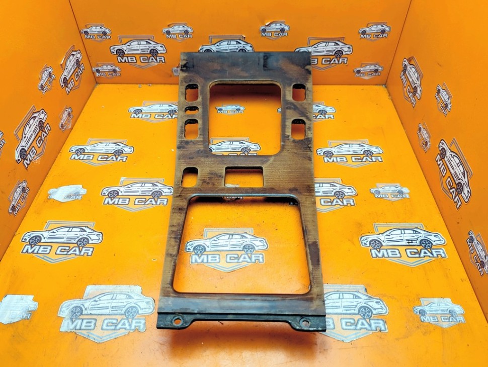 Накладка кулисы АКПП MERCEDES-BENZ M-класс W163 рестайлинг (2001 - 2005) фото 1 &mdash; Разборка Мерседес