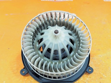 Моторчик печки MERCEDES-BENZ E-класс W211/S211 (2002 - 2006) — Разборка Мерседес