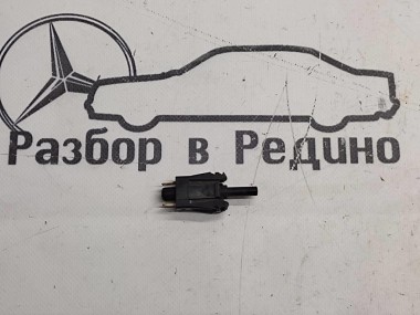 Выключатель стоп-сигнала MERCEDES-BENZ C-класс W203/S203/CL203 (2000 - 2004) — Разборка Мерседес