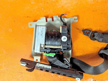 Ремень безопасности передний левый MERCEDES-BENZ C-класс W203/S203/CL203 рестайлинг (2004 - 2008) &mdash; Разборка Мерседес