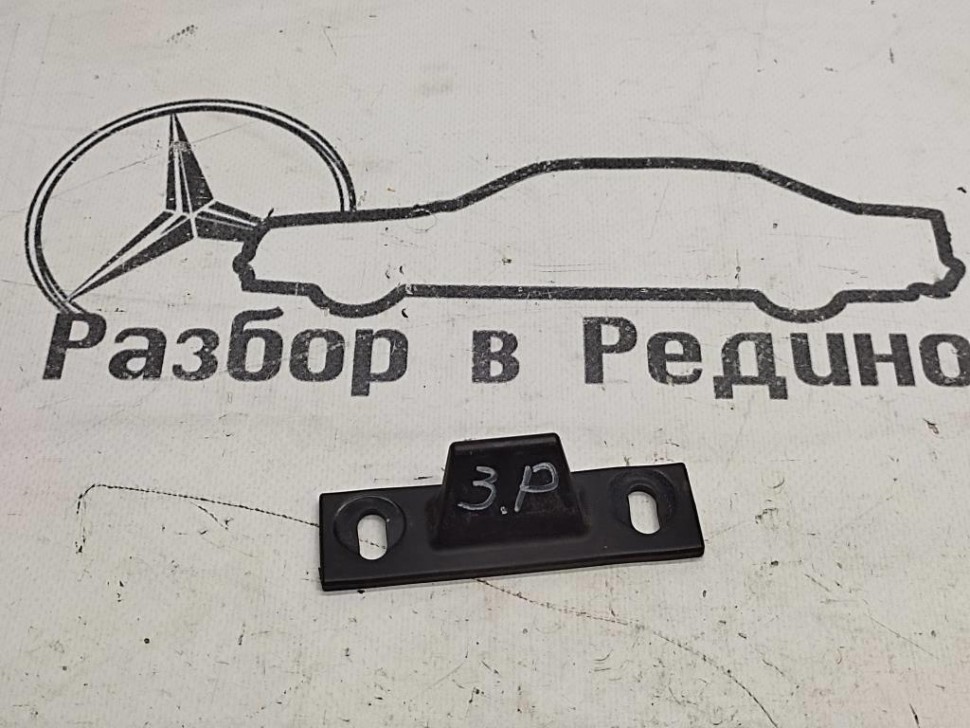 Направляющая MERCEDES-BENZ V-класс W639 (2003 - 2014) фото 1 — Разборка Мерседес