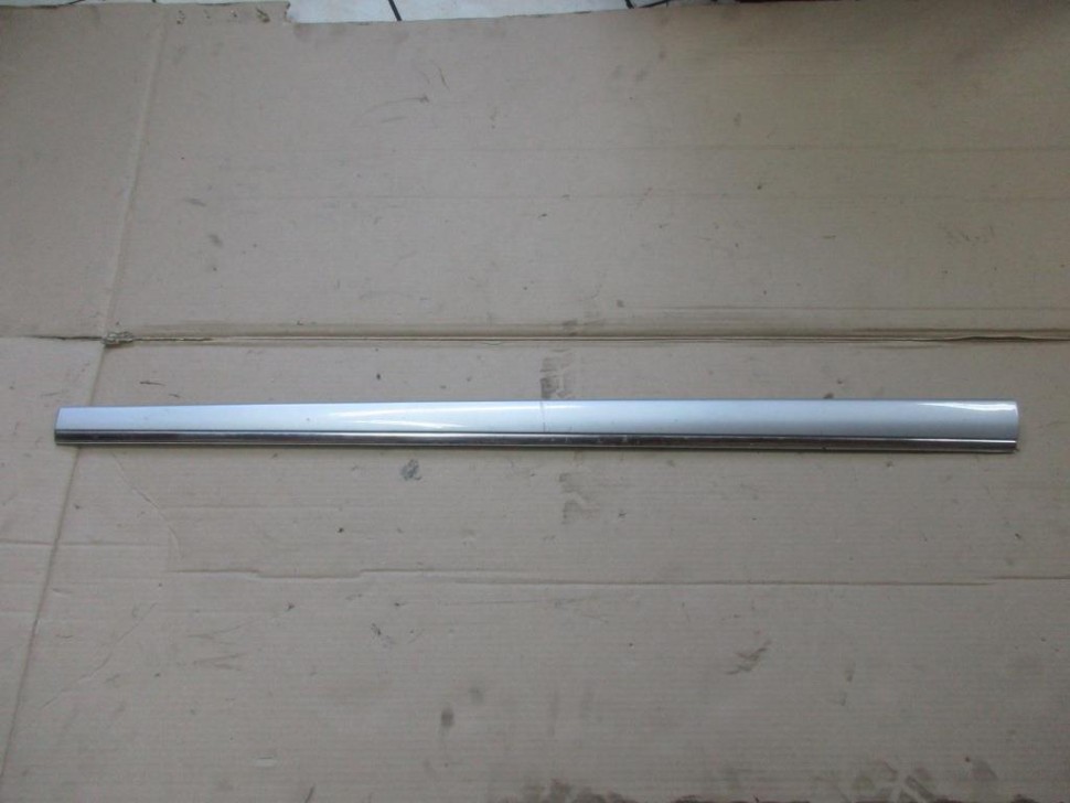 Молдинг двери MERCEDES-BENZ S-класс W220 (1998 - 2005) фото 1 — Разборка Мерседес