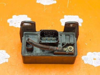 Реле свечей накала MERCEDES-BENZ M-класс W163 (1997 - 2001) &mdash; Разборка Мерседес