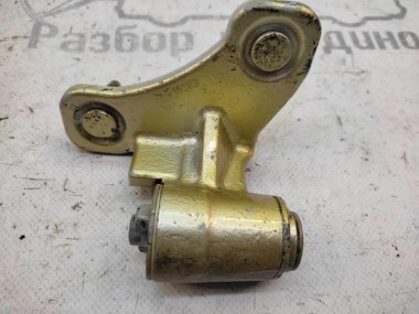 Петля двери MERCEDES-BENZ C-класс W204/S204 (2006 - 2011) — Разборка Мерседес