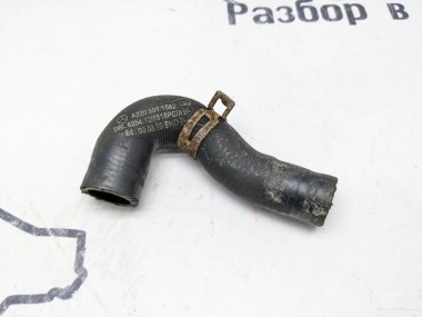 Патрубок ОЖ MERCEDES-BENZ S-класс W220 (1998 - 2005) — Разборка Мерседес