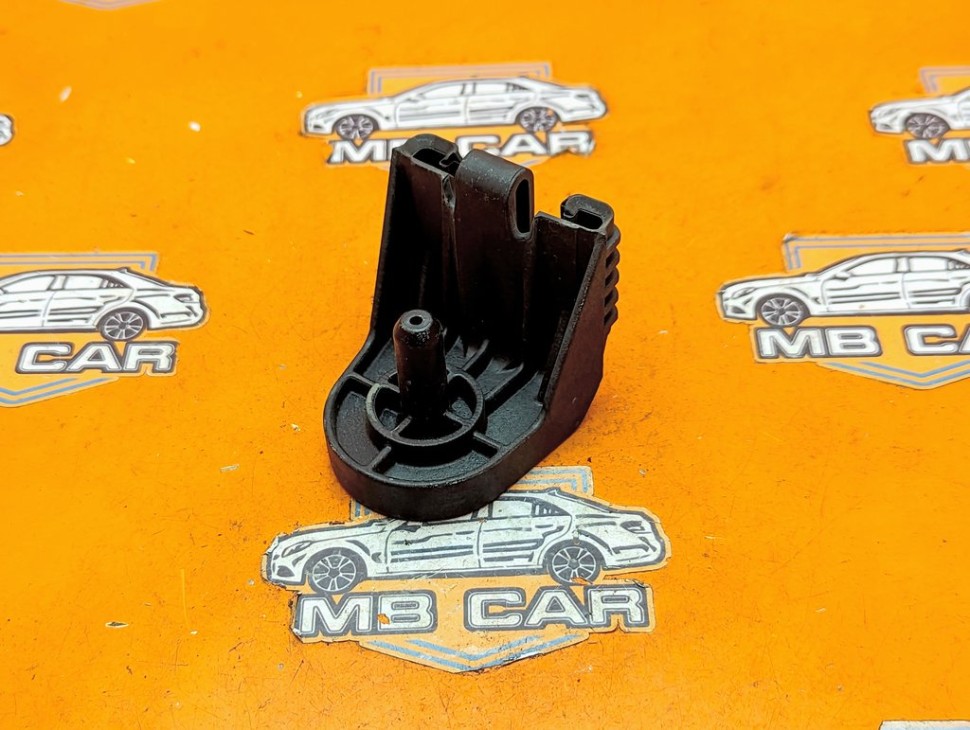 Кронштейн радиатора MERCEDES-BENZ SLK-класс R171 (2004 - 2008) фото 1 &mdash; Разборка Мерседес