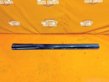 Порог пластиковый левый MERCEDES-BENZ C-класс W204/S204 (2006 - 2011) — Разборка Мерседес