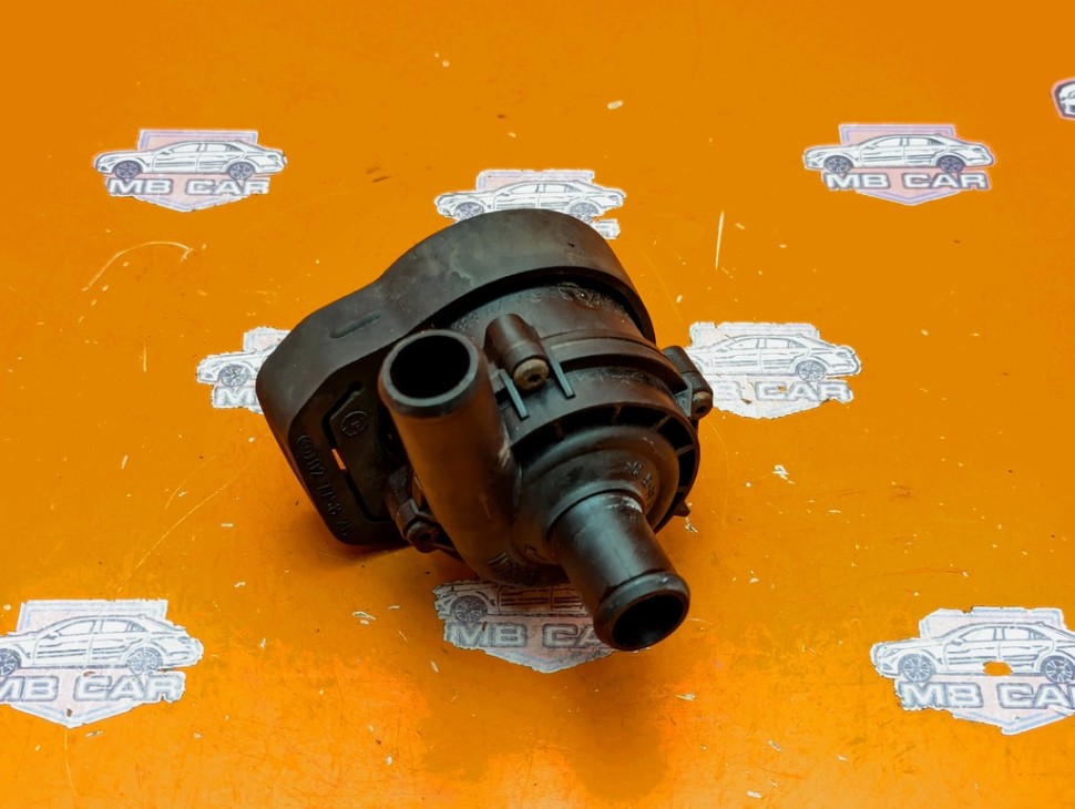 Насос циркуляционный MERCEDES-BENZ E-класс W211/S211 (2002 - 2006) фото 1 — Разборка Мерседес