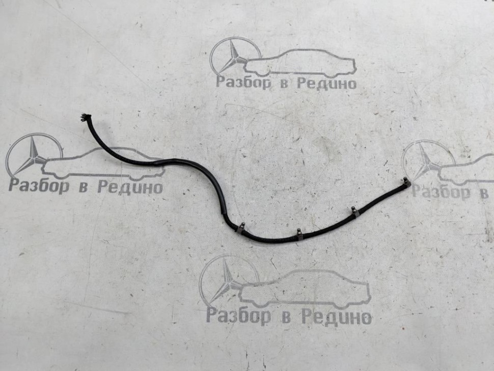 Обратка форсунок MERCEDES-BENZ C-класс W203/S203/CL203 (2000 - 2004) фото 1 &mdash; Разборка Мерседес