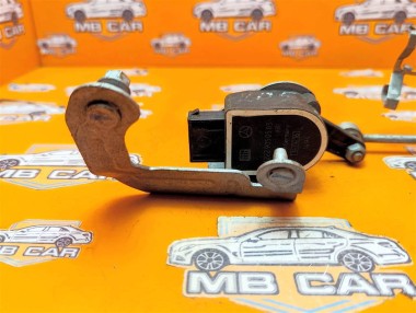 Датчик уровня пола MERCEDES-BENZ S-класс W222/C217/A217 (2013 - 2017) — Разборка Мерседес