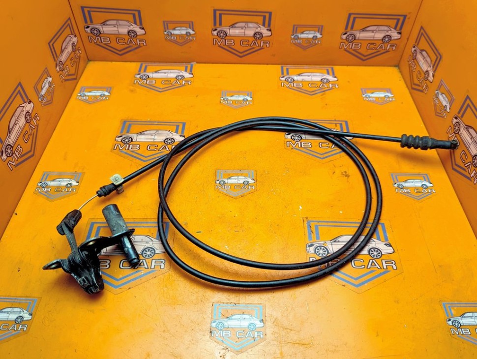 Замок капота MERCEDES-BENZ E-класс W124/S124/C124/A124 (1984 - 1997) фото 1 &mdash; Разборка Мерседес