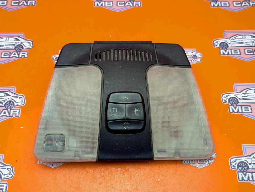 Плафон салона MERCEDES-BENZ E-класс W210/S210 (1995 - 1999) фото 1 — Разборка Мерседес