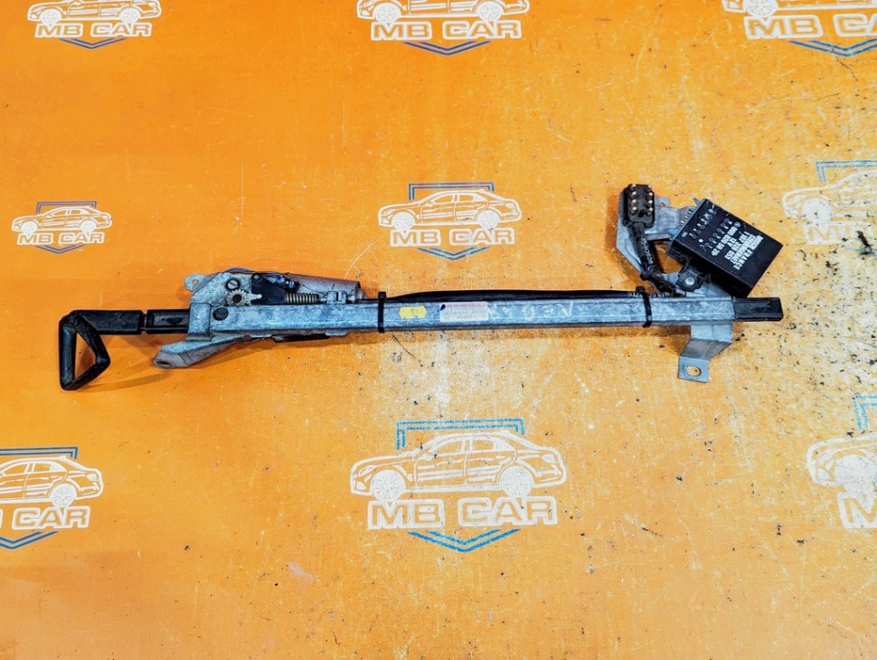 Подаватель ремня MERCEDES-BENZ E-класс W124/S124/C124/A124 (1984 - 1997) фото 1 — Разборка Мерседес