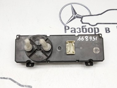Панель управления климатом MERCEDES-BENZ E-класс W210/S210 (1995 - 1999) — Разборка Мерседес