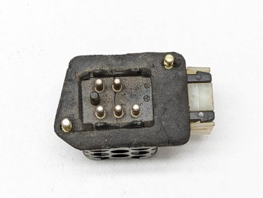 Реле моторчика печки MERCEDES-BENZ W124 W124/S124/C124/A124 (1984 - 1993) — Разборка Мерседес