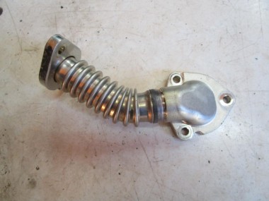 Трубка рециркуляции ОГ MERCEDES-BENZ C-класс W205/S205/C205/A205 (2014 - 2018) — Разборка Мерседес