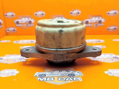 Опора двигателя MERCEDES-BENZ C-класс W204/S204 (2006 - 2011) &mdash; Разборка Мерседес