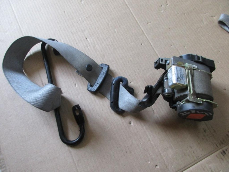 Ремень безопасности передний левый MERCEDES-BENZ CLK-класс C208/A208 (1997 - 2000) фото 1 — Разборка Мерседес