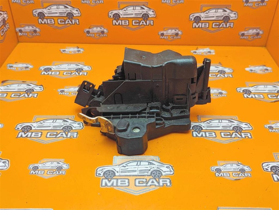 Замок двери передней правой MERCEDES-BENZ E-класс W210/S210 (1995 - 1999) фото 1 — Разборка Мерседес