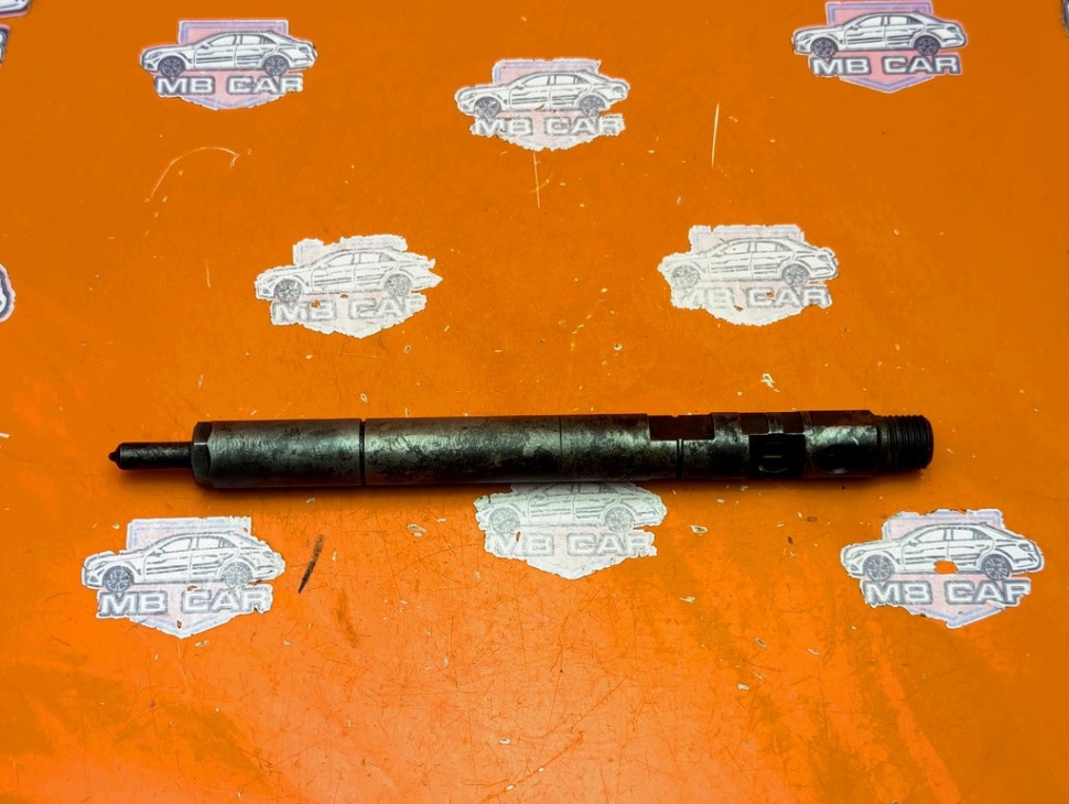 Форсунка ДИЗЕЛЬ MERCEDES-BENZ C-класс W204/S204 (2006 - 2011) фото 1 &mdash; Разборка Мерседес