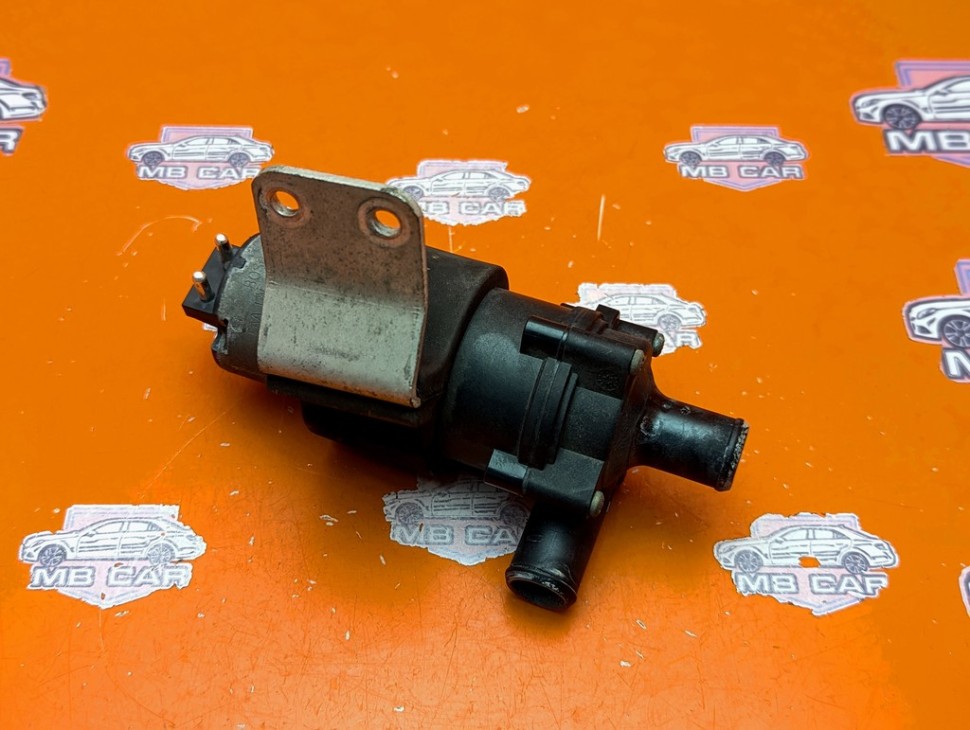 Насос циркуляционный MERCEDES-BENZ SLK-класс R170 рестайлинг (2000 - 2004) фото 1 &mdash; Разборка Мерседес