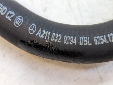 Патрубок ОЖ MERCEDES-BENZ E-класс W211/S211 (2002 - 2006) — Разборка Мерседес