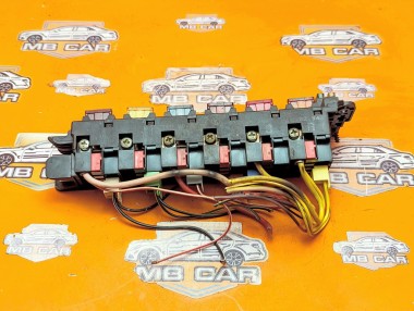 Блок предохранителей MERCEDES-BENZ C-класс W202/S202 (1993 - 1997) &mdash; Разборка Мерседес