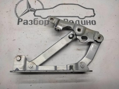 Петля капота MERCEDES-BENZ S-класс W220 рестайлинг (2002 - 2005) — Разборка Мерседес